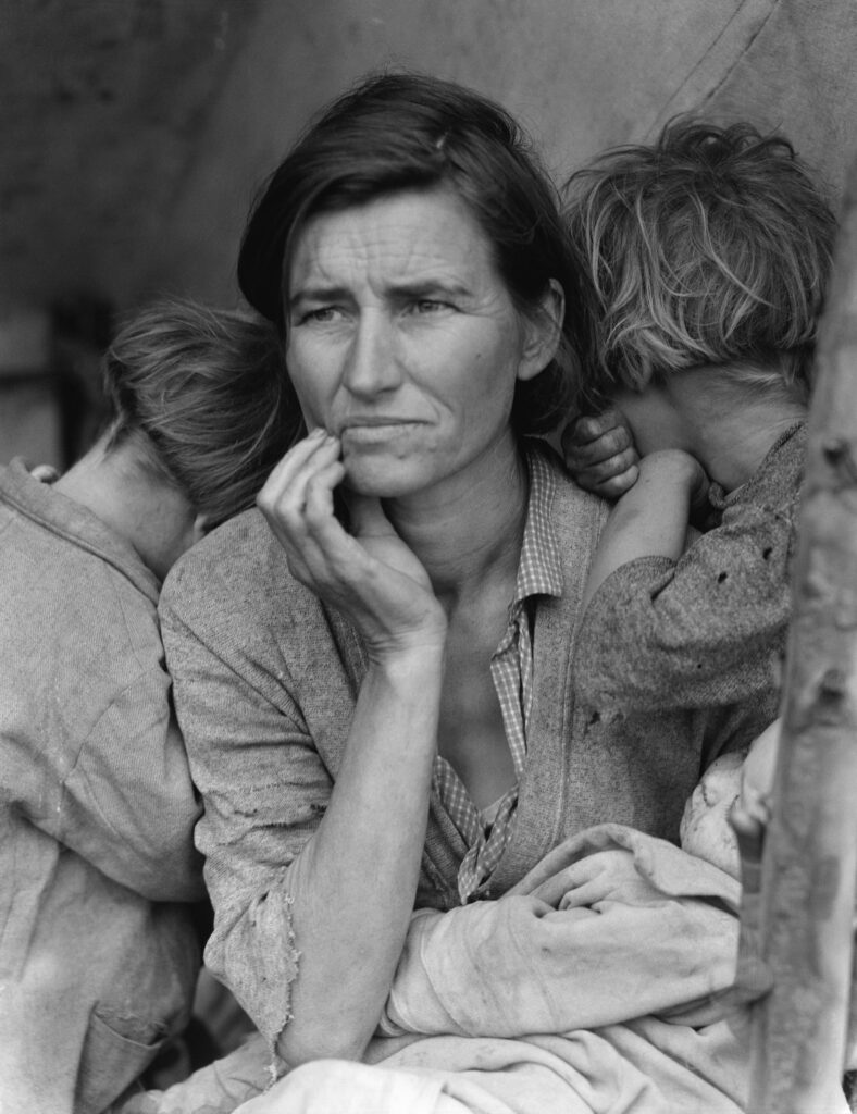 Mãe migrante fotografada por Dorothea Lange, símbolo da Grande Depressão que se seguiu à crise de 1929