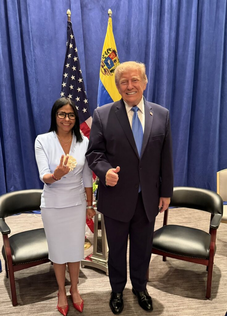 Delcy Rodríguez e Donald Trump em Nova York