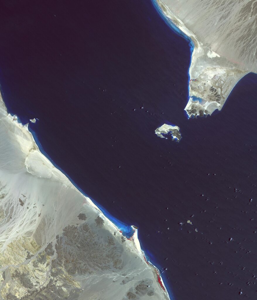 Estreito de Bab el-Mandeb, rota de petróleo ameaçada pelos houthis