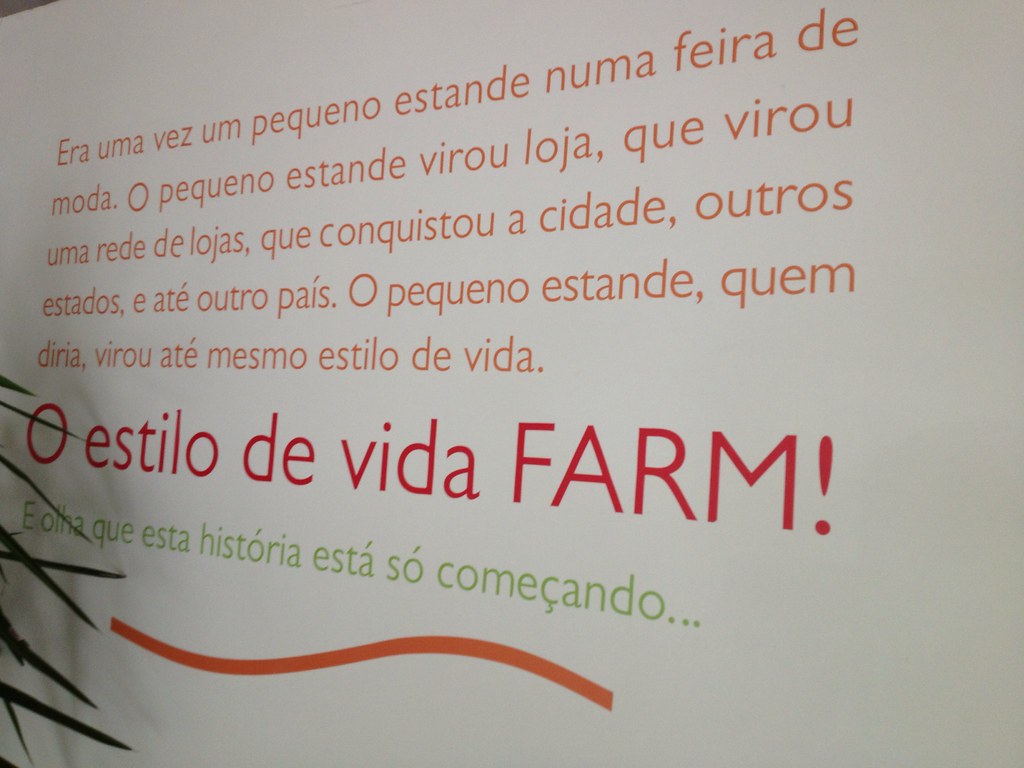 Painel conta como a Farm Rio começou num estande de feira antes da venda bilionária