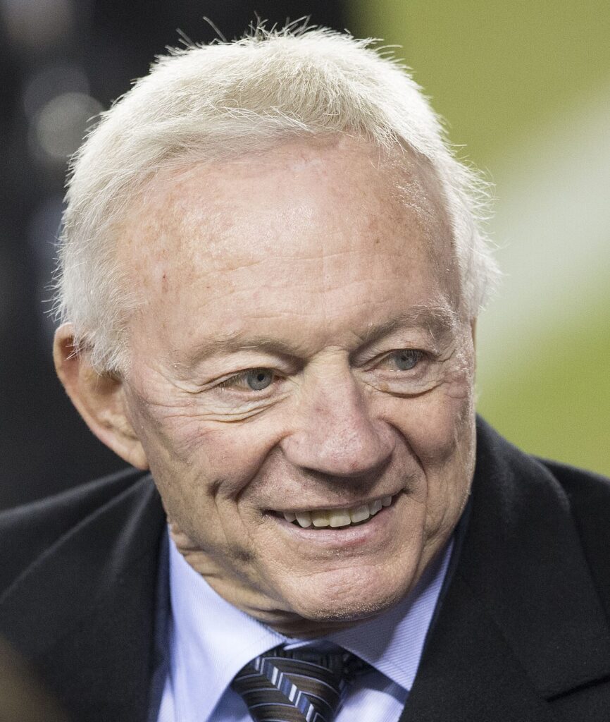 Jerry Jones, dono do Dallas Cowboys, time da NFL mais valioso