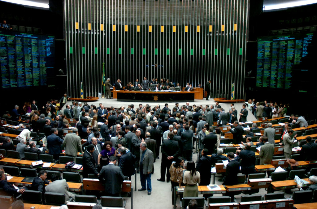 Plenário da Câmara dos Deputados, onde os deputados federais mais votados vão trabalhar