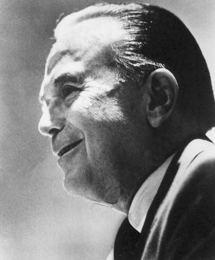Ray Kroc, o empresário que transformou o McDonald's em rede e adotou o modelo de aluguel