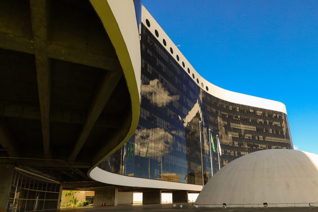 Sede do TSE, que organiza a votação e responde por boa parte de quanto custa uma eleição